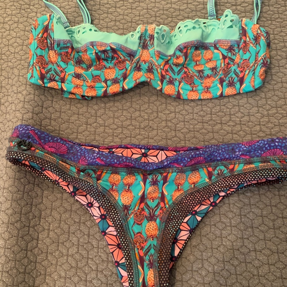 Maaji reversible swimsuit, great condition!